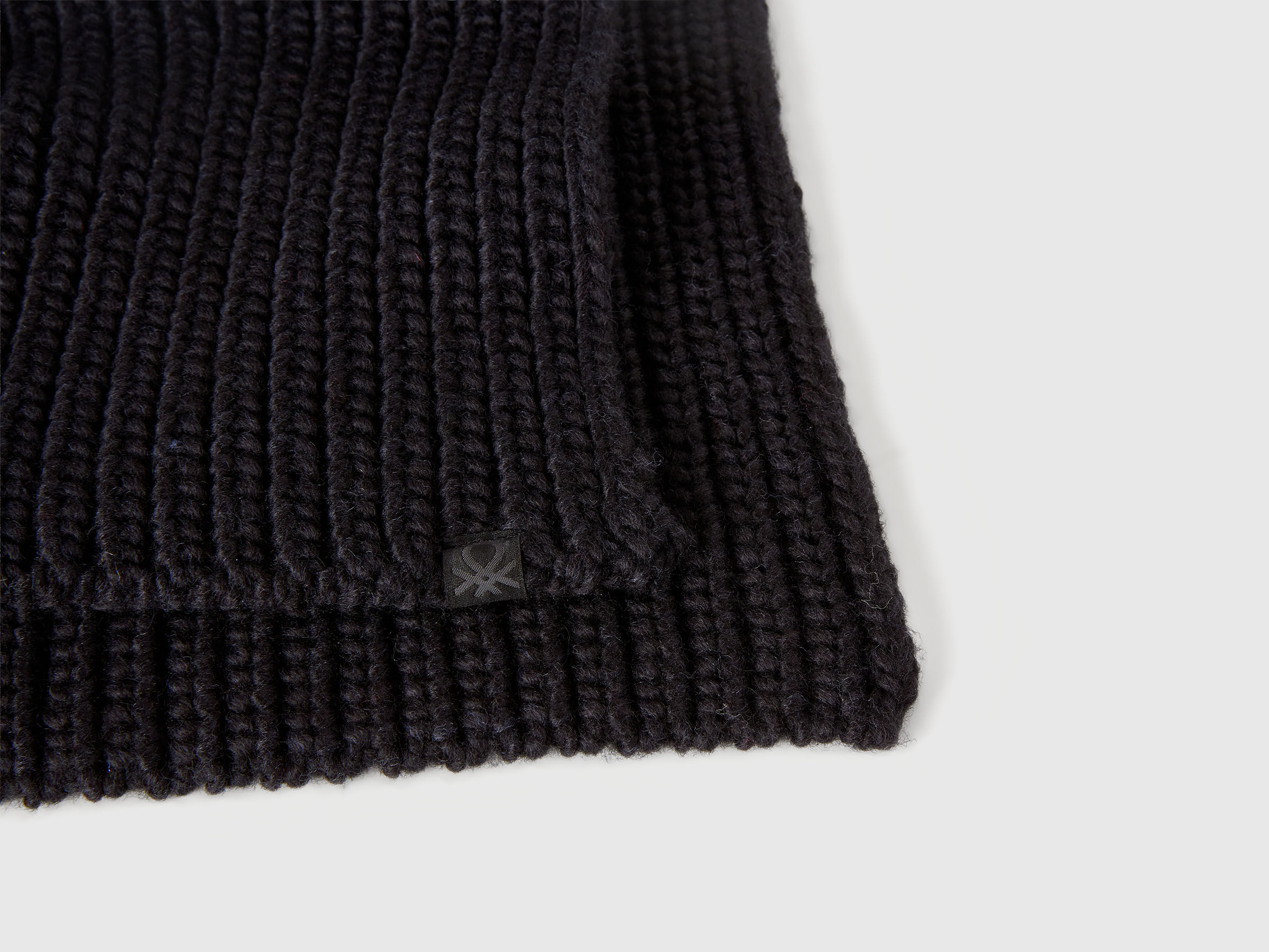 KNITTED SCARF Menino image number 3